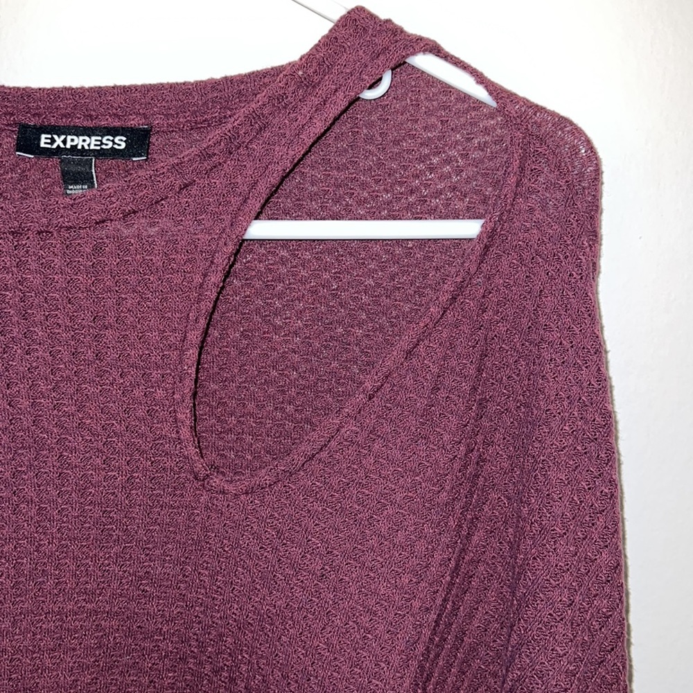 Express Large sweater - Picture 2 of 4
